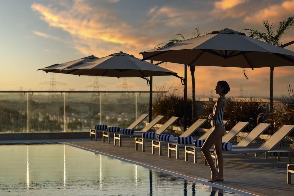 Novotel Jumeirah Village Triangle Dubai Exterior photo